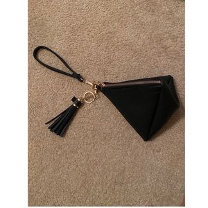 Pyramid triangle wristlet purse